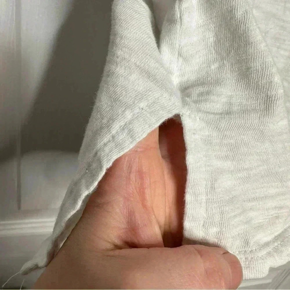 Old Navy T-Shirt White / Blue Stripes Size Large - Picture 7 of 16